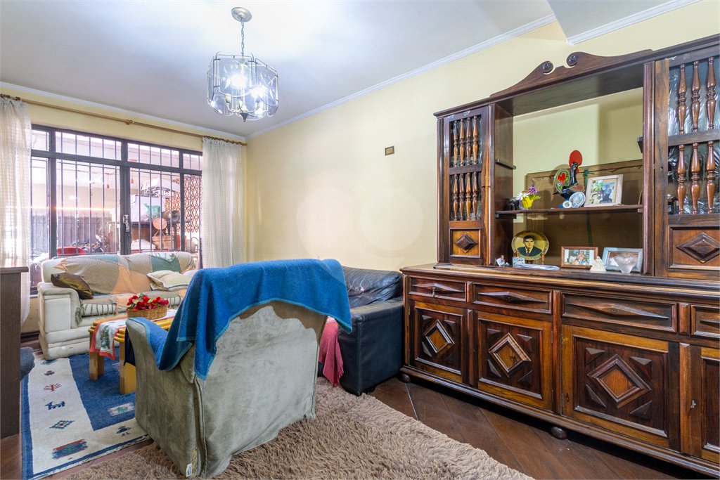 Sobrado à venda com 3 quartos em Vila Sônia, São Paulo, SP