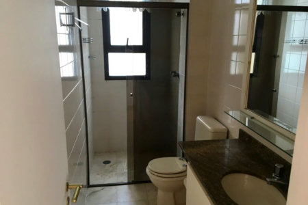 Apartamento à venda com 3 quartos, sendo 1 suíte, em Vila Andrade, São Paulo, SP