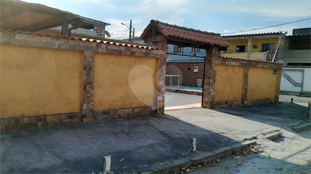 Casa à venda com 2 quartos, sendo 1 suíte, em Cosmos, Rio de Janeiro, RJ