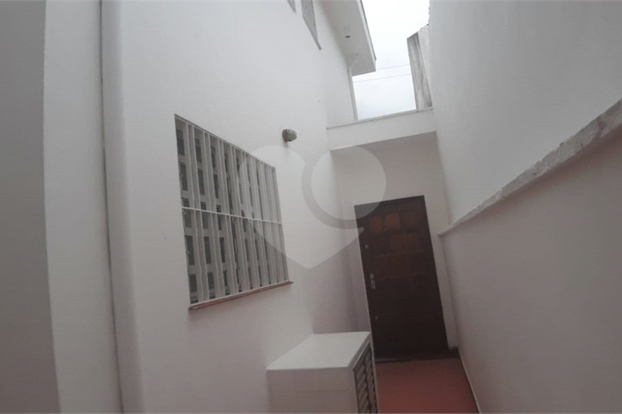 Sobrado à venda com 2 quartos em Santana, São Paulo, SP