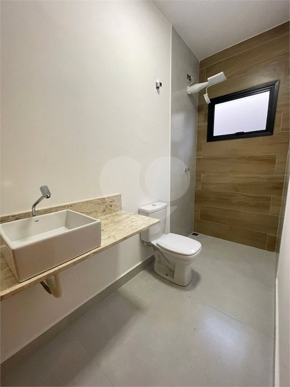 Casa à venda com 3 suítes em Jardim Ipê, Atibaia, SP