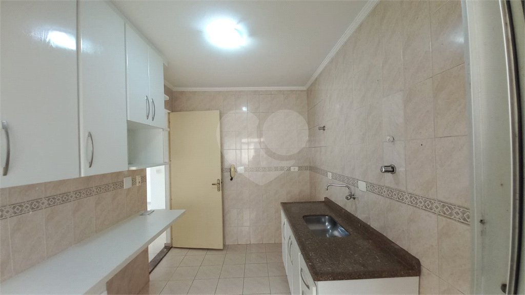 Apartamento à venda com 3 quartos em Jardim Londrina, São Paulo, SP