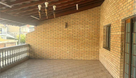 Sobrado à venda com 5 quartos em Bela Vista, Osasco, SP