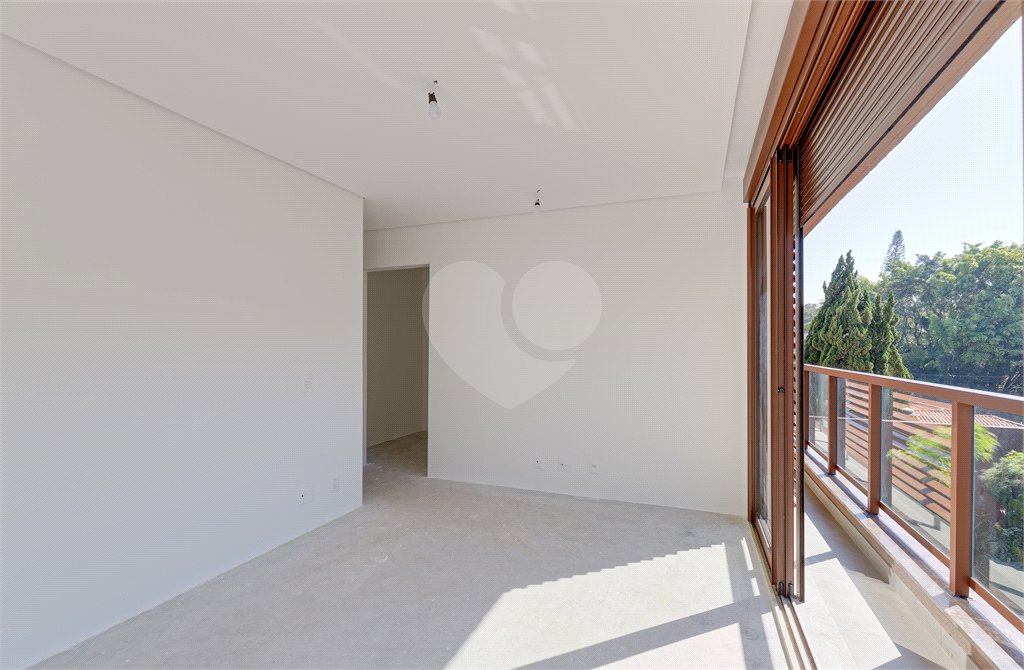 Casa à venda com 4 suítes no condomínio Casa Flora Badra, São Paulo - SP