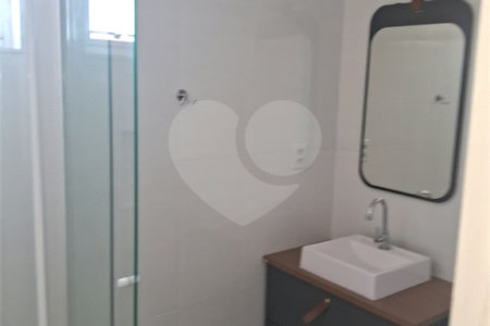Apartamento à venda com 2 quartos em Vila Mazzei, São Paulo, SP