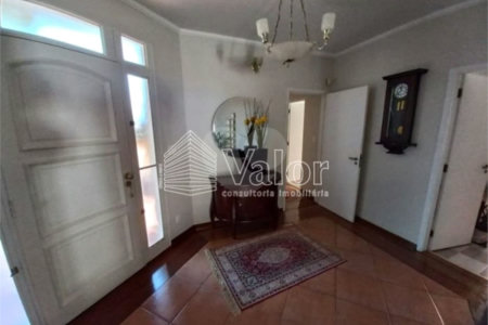 Sobrado no Condomínio Residencial Sabará