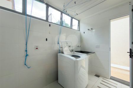 Casa de Vila à venda com 3 quartos, sendo 1 suíte, em Indianópolis, São Paulo, SP