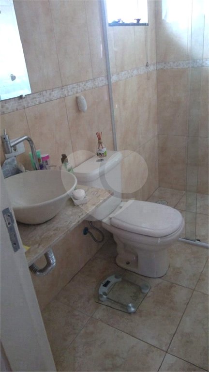 Casa à venda com 3 quartos, sendo 1 suíte,  no condomínio Casa de Rua, São Paulo - SP