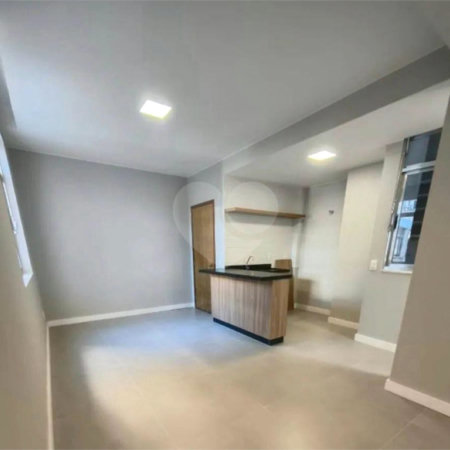 Apartamento à venda com 2 quartos, sendo 1 suíte,  em Maracanã, Rio de Janeiro, RJ