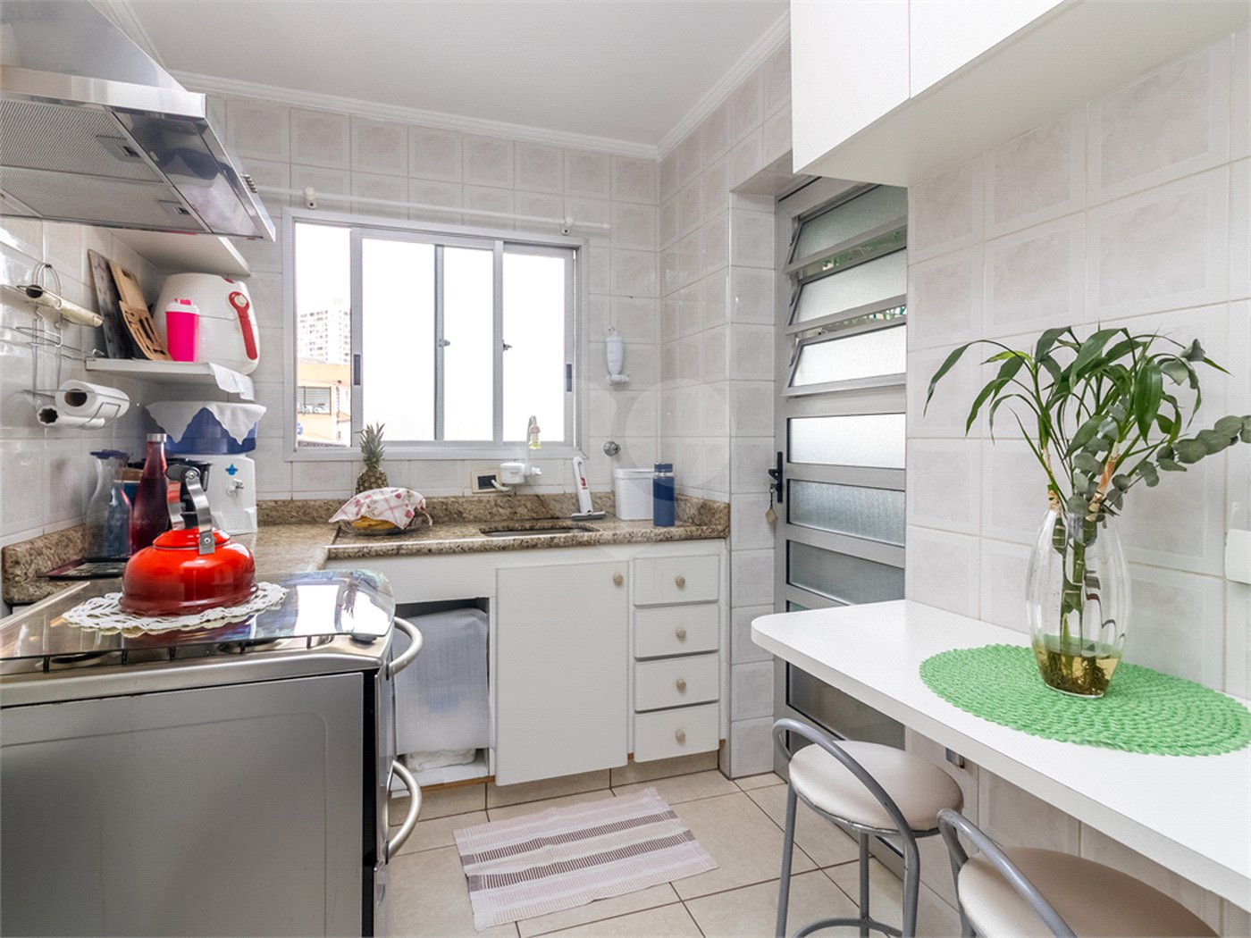 APARTAMENTO 2 QUARTOS 2 VAGAS À VENDA NA SAÚDE VENDER