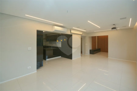 Apartamento à venda com 2 suítes em Itaim Bibi, São Paulo, SP
