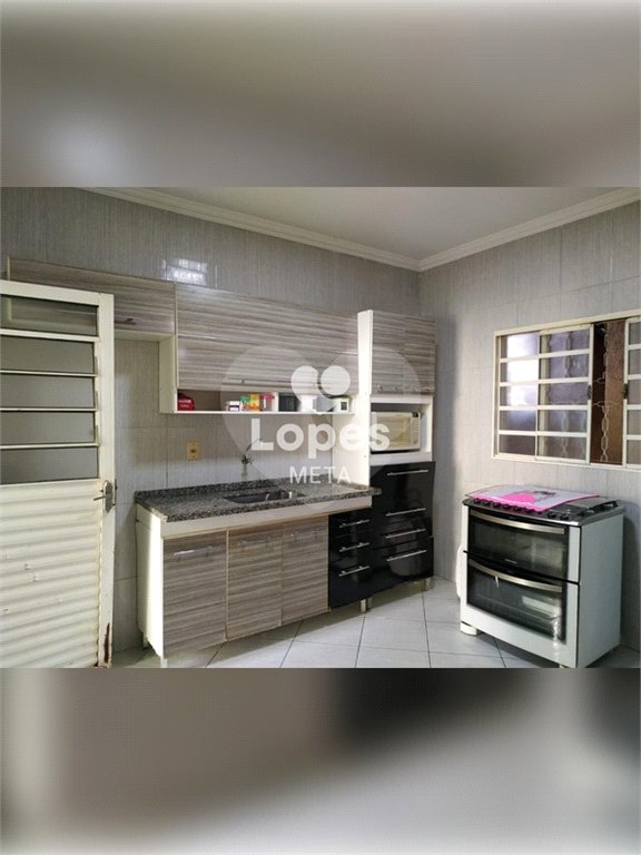Casa à venda com 2 quartos, sendo 1 suíte, em Jardim dos Bandeirantes, São José dos Campos, SP