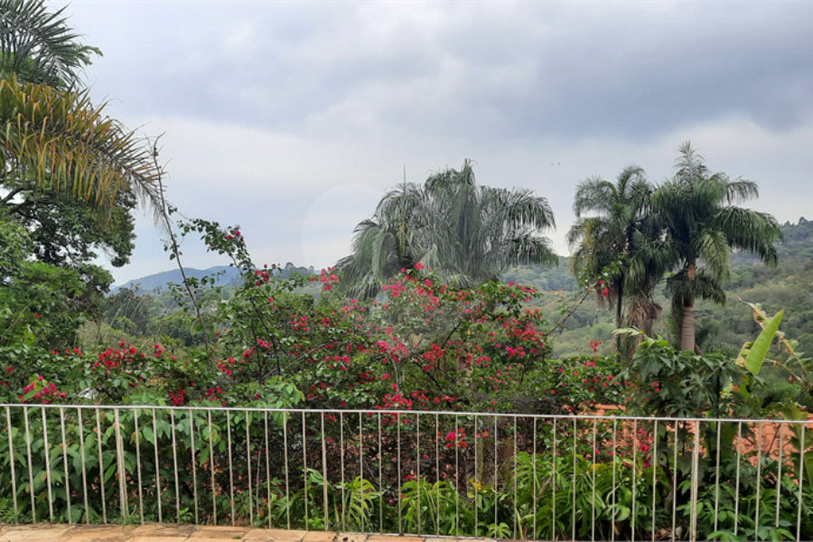 Casa à venda com 3 quartos, sendo 1 suíte,  em Serra da Cantareira, Mairiporã, SP