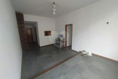 Apartamento à venda com 3 quartos, sendo 1 suíte, em Tijuca, Rio de Janeiro, RJ