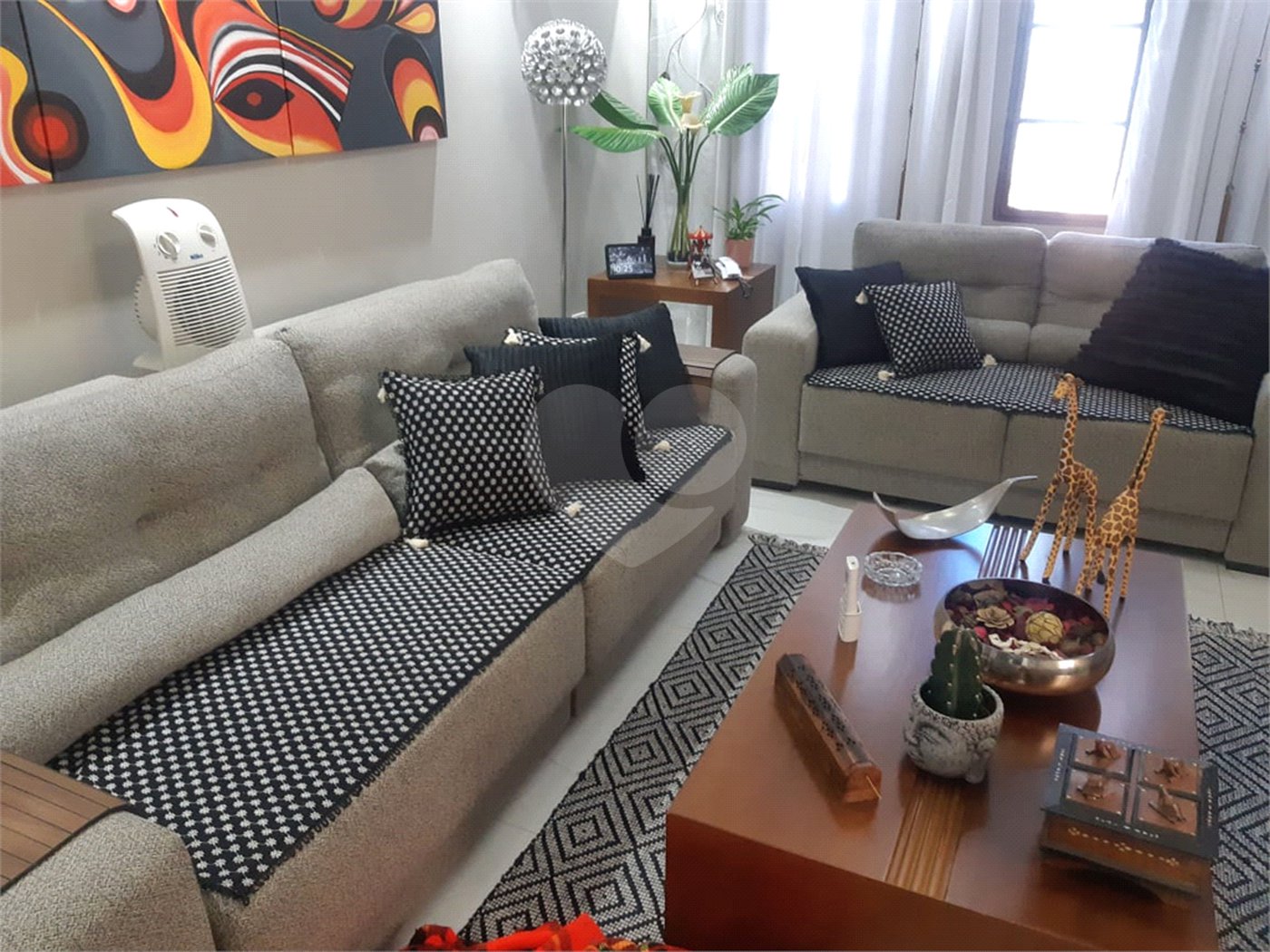Sobrado à venda com 3 quartos, sendo 1 suíte, em Vila Mazzei, São Paulo, SP