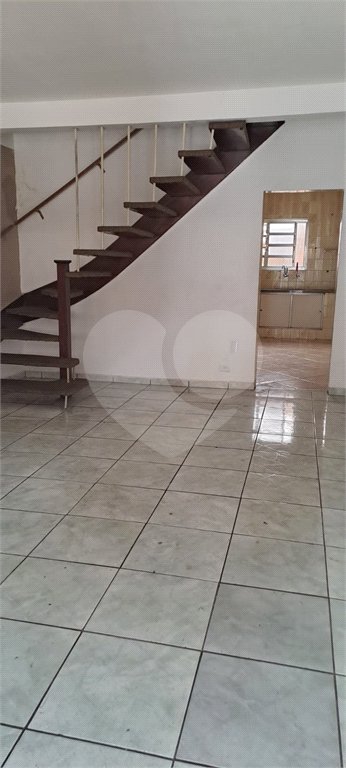 Sobrado à venda com 2 quartos em Vila Medeiros, São Paulo, SP