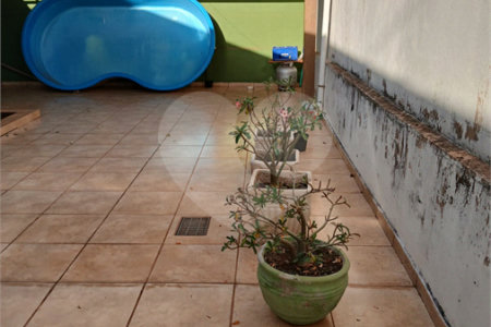 Casa à venda com 2 quartos em Jardim Klayton, Birigüi, SP