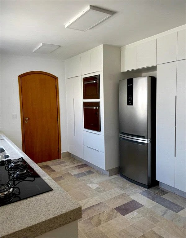 Apartamento à venda com 4 quartos, sendo 2 suítes, em Vila Andrade, São Paulo, SP