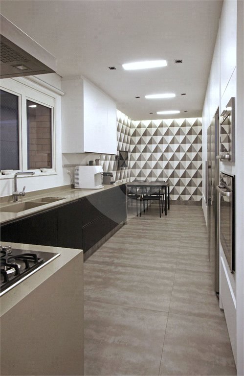 Apartamento à venda com 3 suítes em Vila Mariana, São Paulo, SP