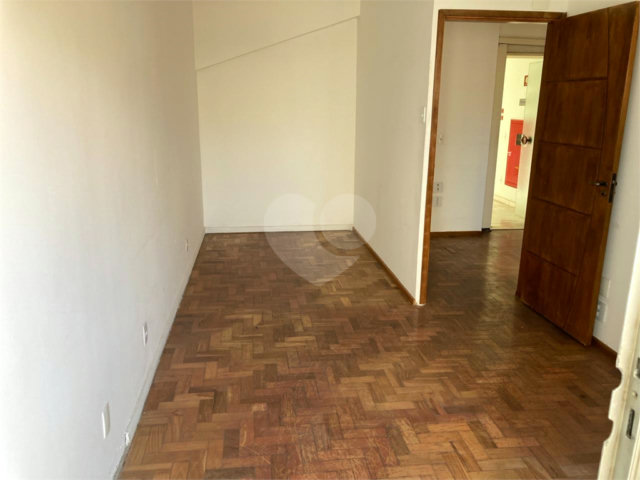 Sala à venda em Santa Cecília, São Paulo, SP