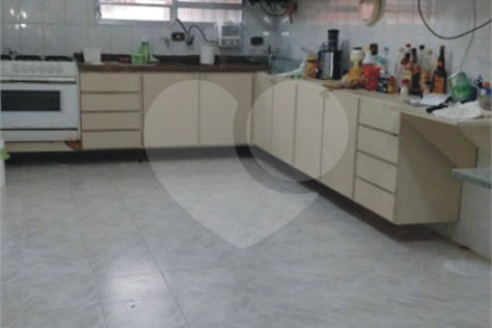 Casa à venda com 3 quartos, sendo 1 suíte, em Santa Teresinha, São Paulo, SP