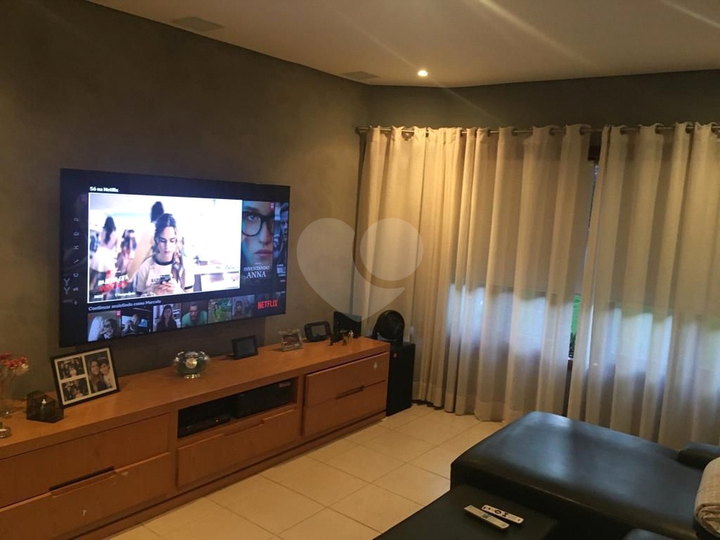 Casa à venda com 3 suítes no condomínio Lago Azul Residencial e Golfe, Araçoiaba da Serra - SP