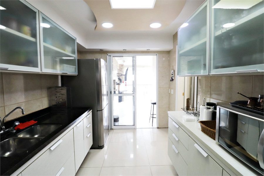 Apartamento à venda com 3 suítes em Santana, São Paulo, SP