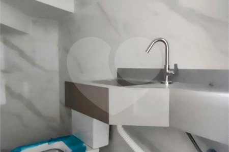 Sobrado à venda com 3 quartos, sendo 1 suíte, em Jardim Penha, São Paulo, SP