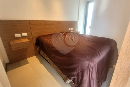 Cobertura à venda com 3 quartos, sendo 1 suíte,  em Tijuca, Rio de Janeiro, RJ