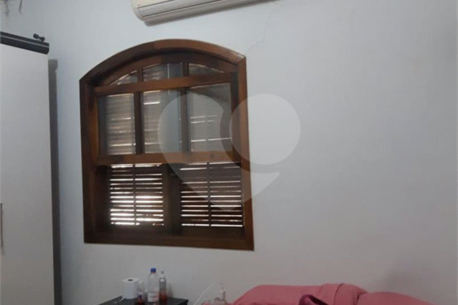 Sobrado à venda com 3 quartos, sendo 1 suíte, em Jardim Cachoeira, São Paulo, SP