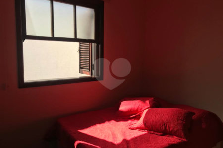 Casa à venda com 2 quartos, sendo 1 suíte, em Lapa de Baixo, São Paulo, SP