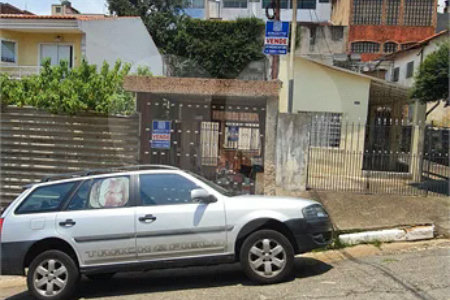 Terreno à venda em Parada Inglesa, São Paulo, SP