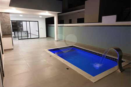Casa à venda com 3 suítes no condomínio Residencial Alto de Itaici, Indaiatuba - SP