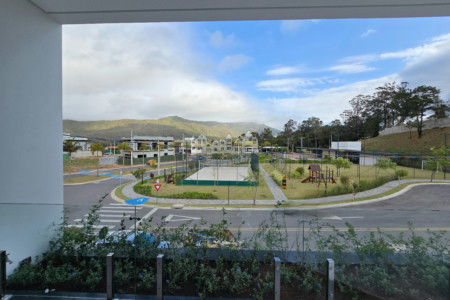 Casa à venda com 3 suítes no condomínio Vista da Serra, Atibaia - SP
