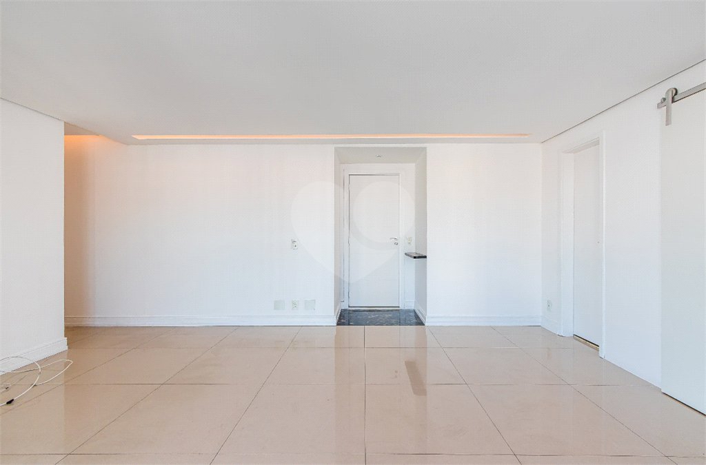 Apartamento à venda com 3 quartos, sendo 1 suíte, em Vila Cruzeiro, São Paulo, SP
