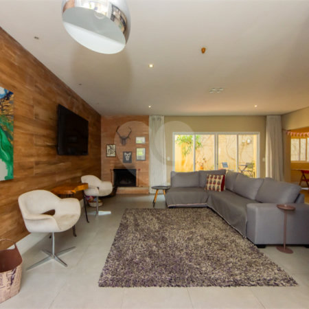 Casa à venda com 5 suítes no condomínio Solar dos Manacas, São Paulo - SP