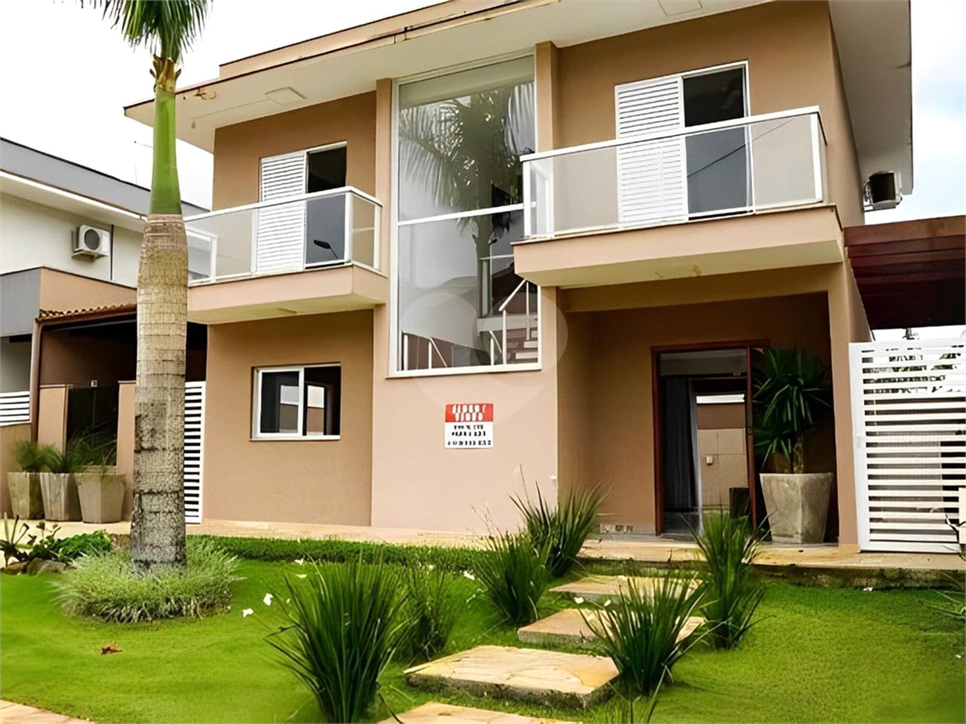 Casa à venda com 3 quartos, sendo 1 suíte, no condomínio Morada da Praia, Bertioga - SP