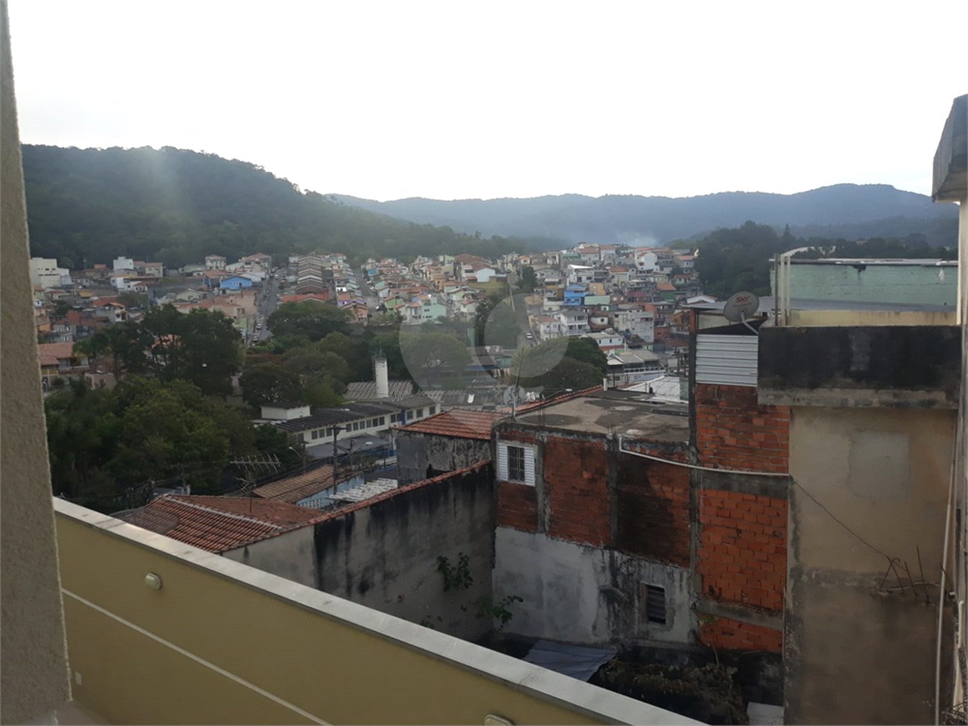 Casa à venda com 2 suítes no condomínio Casa de Pedra, São Paulo - SP