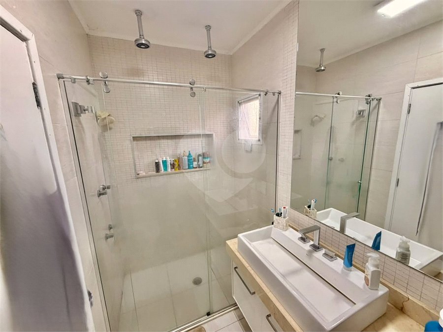 Casa à venda com 3 suítes no condomínio Villaggio Della Hípica, São Paulo - SP