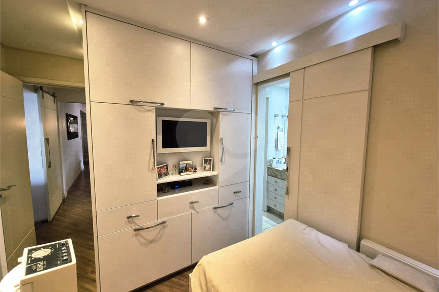 Apartamento à venda com 3 suítes em Santana, São Paulo, SP
