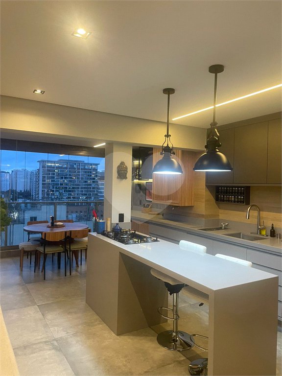 Apartamento à venda com 1 suíte em Indianópolis, São Paulo, SP
