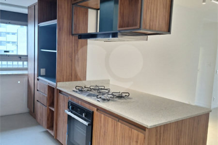 Apartamento para alugar com 3 suítes em Sumarezinho, São Paulo, SP