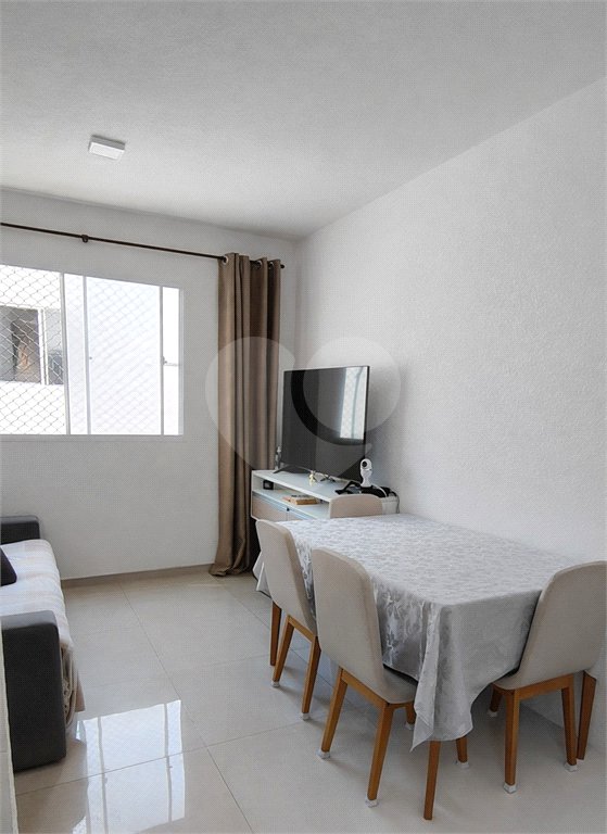 Apartamento à venda com 2 quartos em Parque Santa Rosa, Suzano, SP
