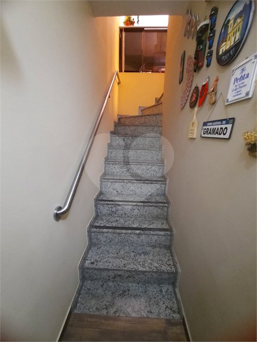 Casa à venda com 3 quartos, sendo 1 suíte, no condomínio Residencial Sol Francisco, São Paulo - SP