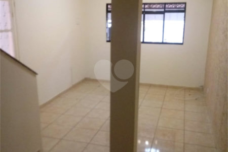 Casa à venda com 3 quartos em Jardim Santa Lúcia, Sorocaba, SP
