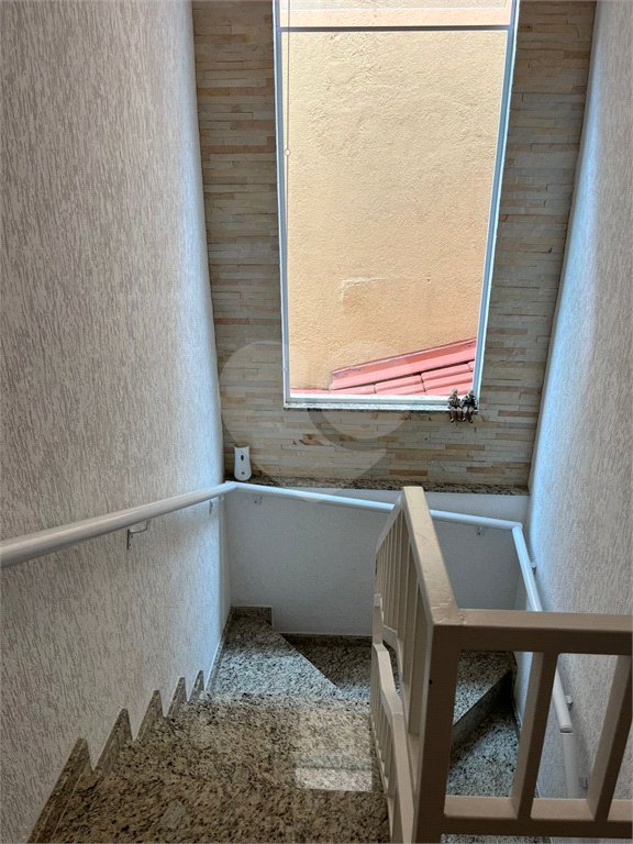 Sobrado à venda com 3 quartos, sendo 1 suíte, em Jardim Fernandes, São Paulo, SP