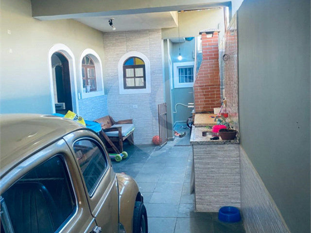 Sobrado à venda com 4 quartos, sendo 3 suítes,  em Tremembé, São Paulo, SP