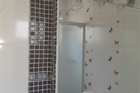 Casa à venda ou para alugar com 4 suítes em Chácaras São Carlos, Cotia, SP