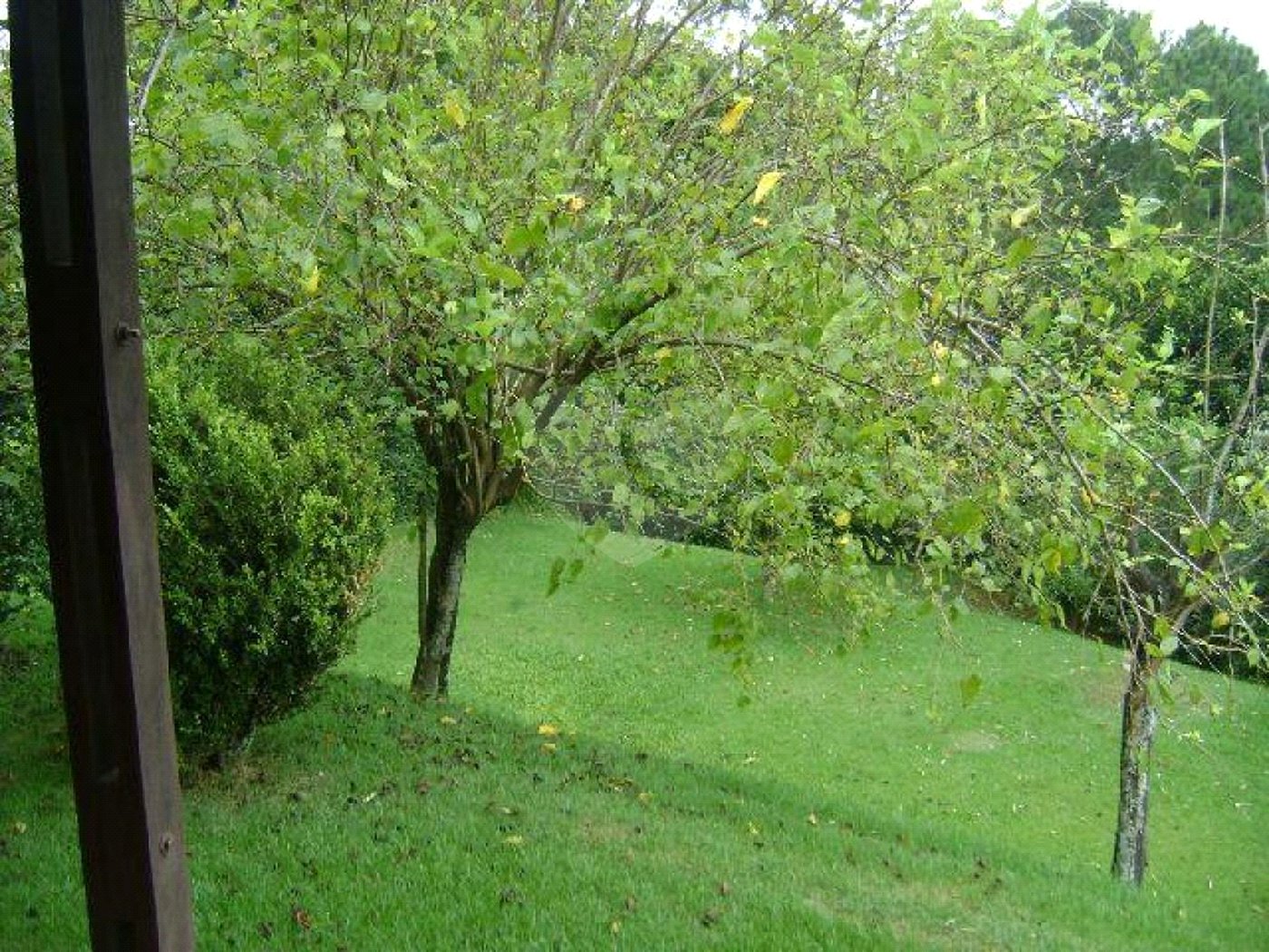 Casa à venda com 3 quartos, sendo 1 suíte, no condomínio Estância Marambaia, Vinhedo - SP