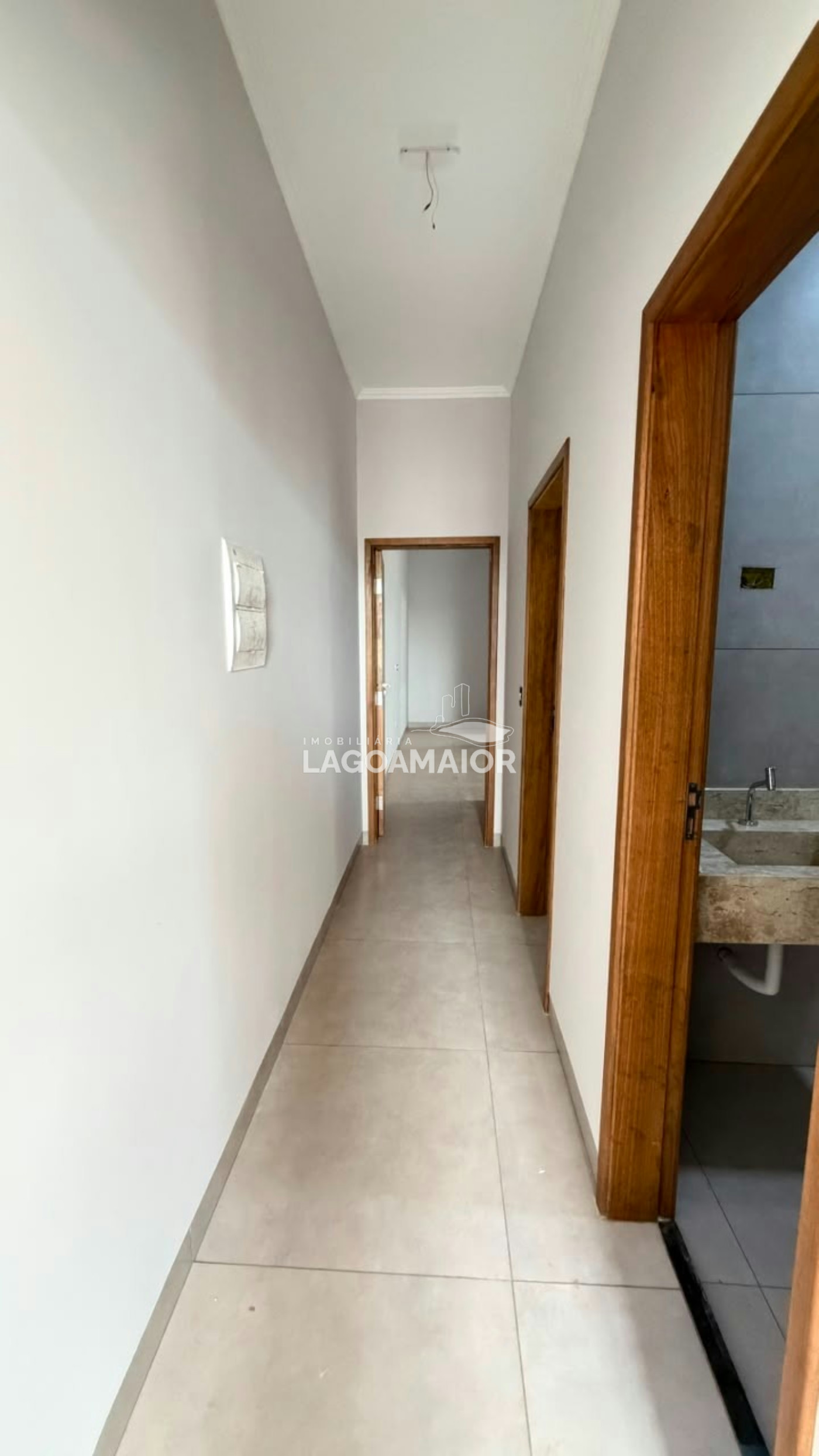 Casa à venda com 2 quartos, sendo 1 suíte,  em Nova Tres Lagoas, Três Lagoas, MS